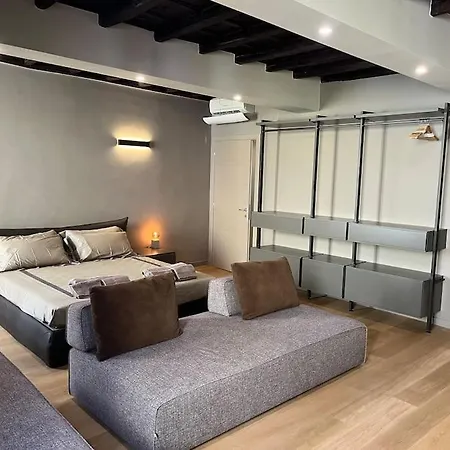 Maison Chic Spagna Rom